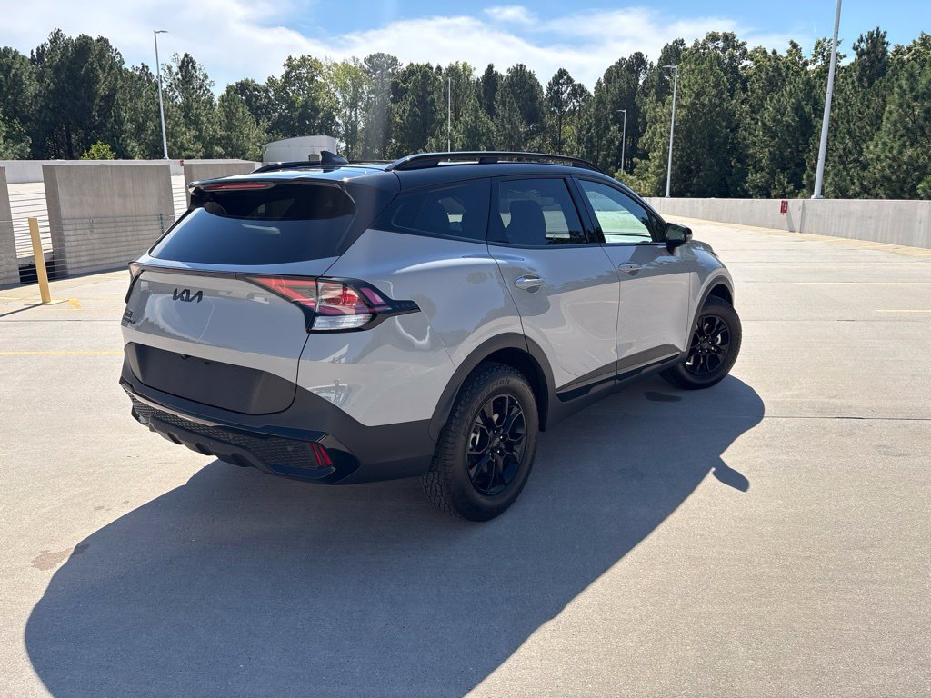 Used 2025 Kia Sportage X-Pro AWD/4WD image 3