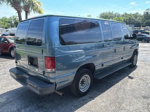 Used 2013 Ford E-150 and Econoline 150 Wagon w/ PWR Windows & Locks Group RWD image 6