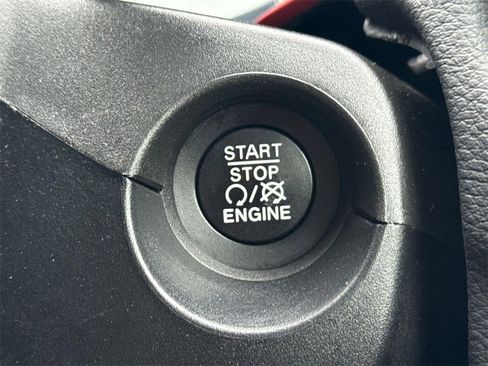 Used 2021 Jeep Compass Trailhawk w/ Convenience Group image 17