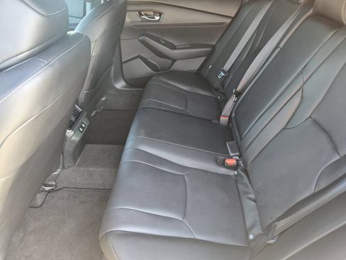 Used 2025 Honda Accord Sport image 29