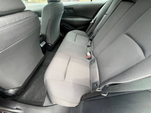 Used 2025 Toyota Corolla LE FWD image 25