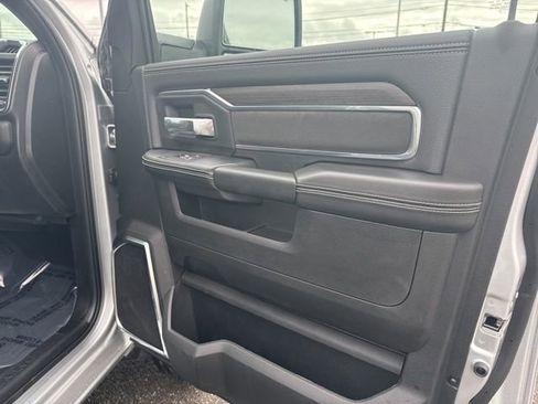 New 2026 RAM 3500 Laramie w/ Night Edition AWD/4WD image 9