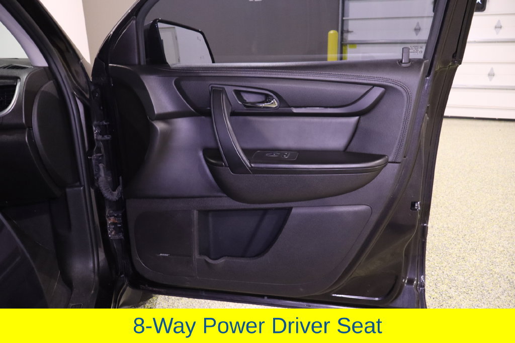 Used 2017 Chevrolet Traverse LT FWD image 39