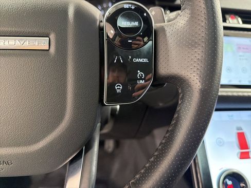 Used 2020 Land Rover Range Rover Velar S image 13