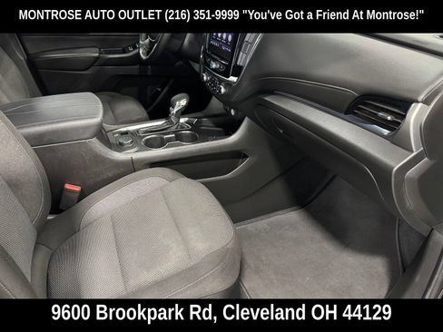 Used 2023 Chevrolet Traverse LT FWD image 54