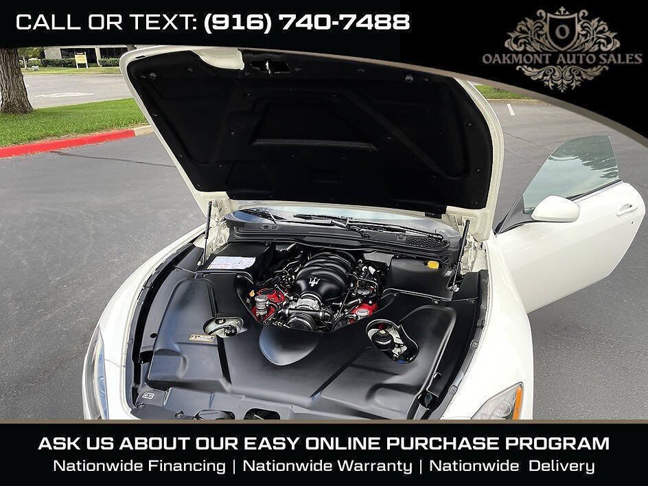 Used 2011 Maserati GranTurismo S RWD image 31