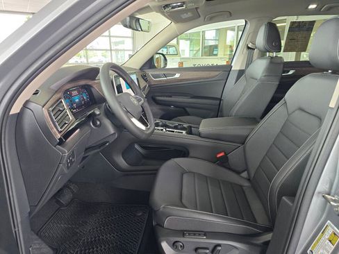 New 2026 Volkswagen Atlas SEL AWD/4WD image 16