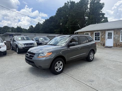 Used 2009 Hyundai Santa Fe GLS FWD image 3