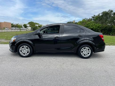Used 2017 Chevrolet Sonic LS FWD image 10