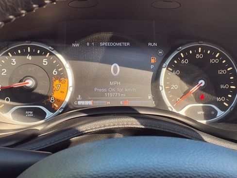 Used 2018 Jeep Renegade Limited image 15