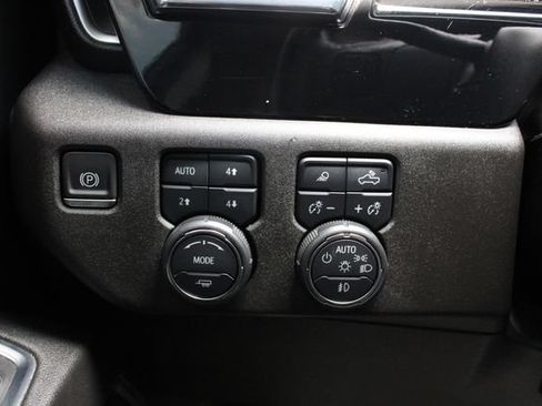 Used 2024 Chevrolet Silverado 2500 LTZ AWD/4WD image 10