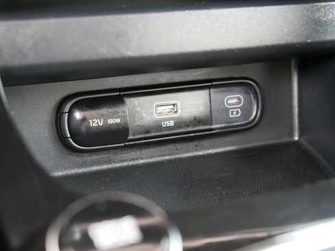 Certified 2024 Kia Seltos S AWD/4WD image 34