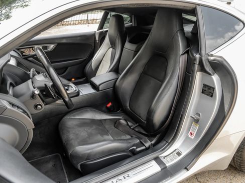 Used 2017 Jaguar F-TYPE Coupe image 28