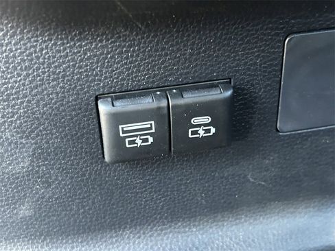 Used 2025 Toyota Tundra SR5 image 20