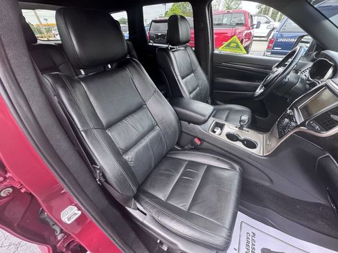 Used 2014 Jeep Grand Cherokee Limited RWD image 32