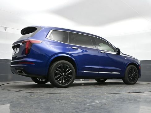 Used 2024 Cadillac XT6 Premium Luxury AWD/4WD image 42