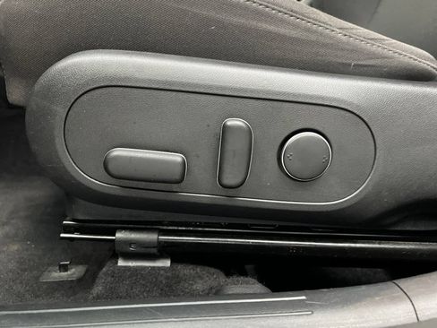 Used 2024 Hyundai Kona SEL FWD image 13