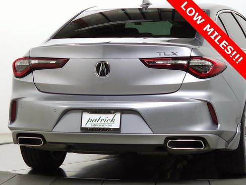 Used 2022 Acura TLX w/ Technology Package image 10