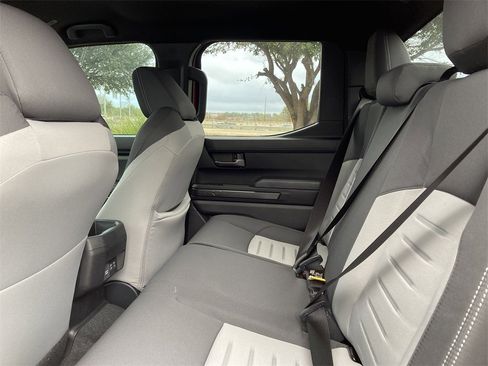 New 2025 Toyota Tacoma TRD Off-Road image 11