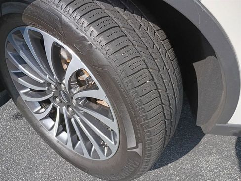 Used 2021 Lincoln Aviator Reserve image 20