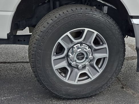 Used 2024 Ford F350 Lariat w/ Lariat Ultimate Package AWD/4WD image 58