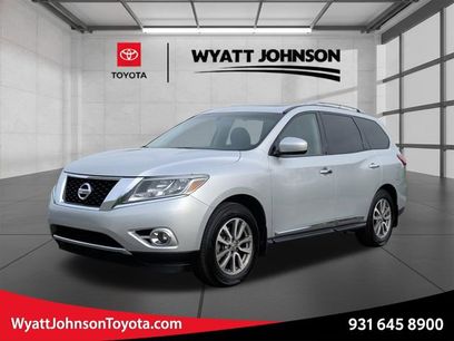 Used 2014 Nissan Pathfinder SL w/ SL Premium Package