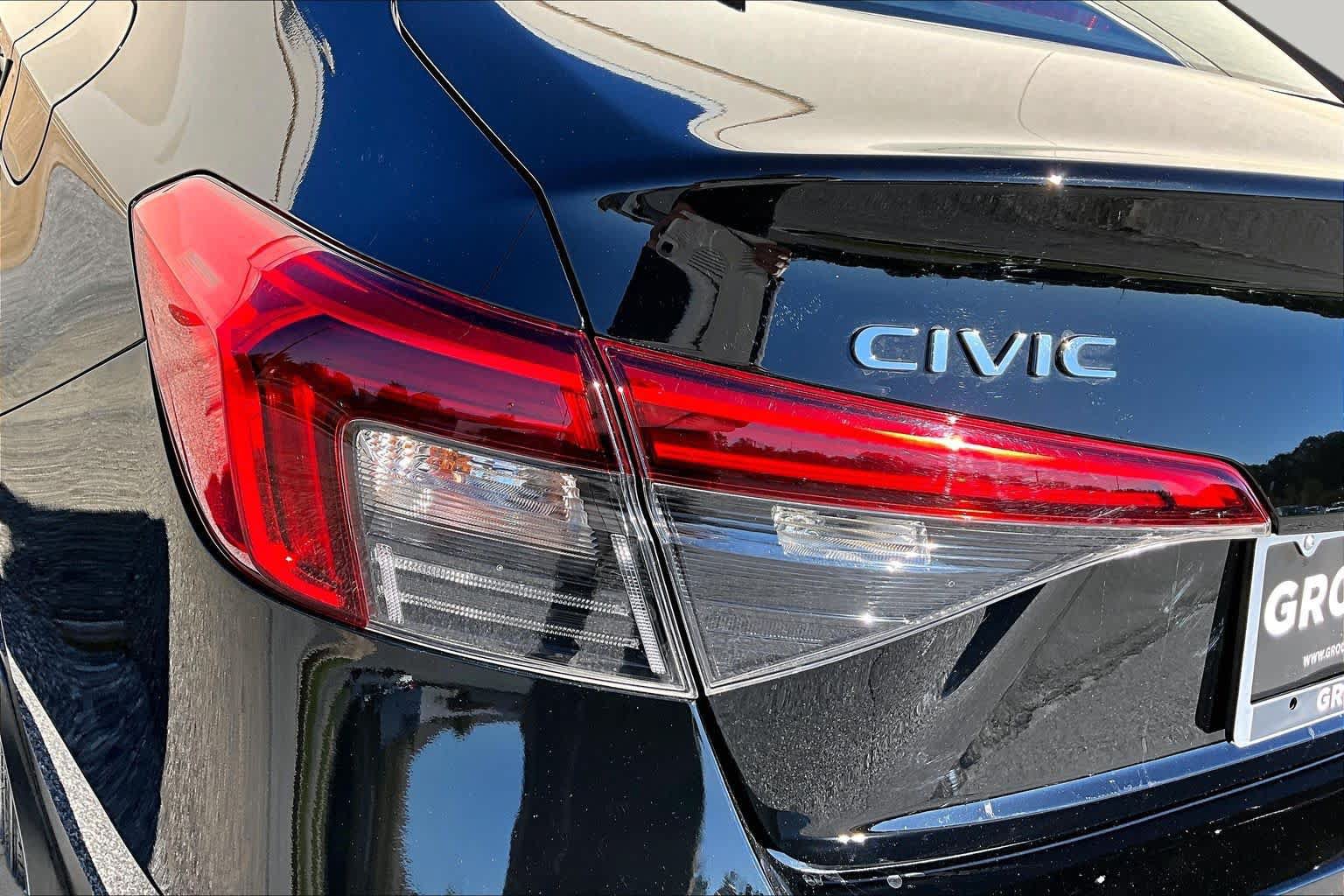 Used 2024 Honda Civic Sport image 29