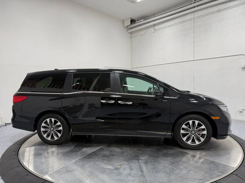 Used 2023 Honda Odyssey EX-L image 8