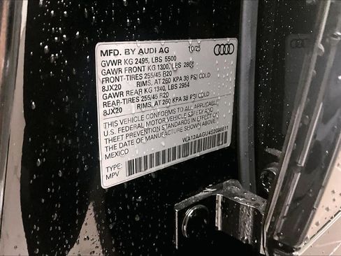 New 2025 Audi Q5 Premium Plus image 18