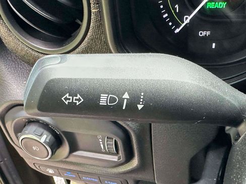 Used 2025 Jeep Wrangler Unlimited Sport S 4xe AWD/4WD image 22
