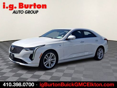 Used 2023 Cadillac CT4 Luxury RWD image 3