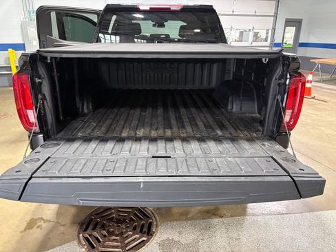 Used 2022 GMC Sierra 1500 AT4 AWD/4WD image 26