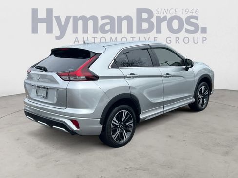 Used 2023 Mitsubishi Eclipse Cross SEL image 3