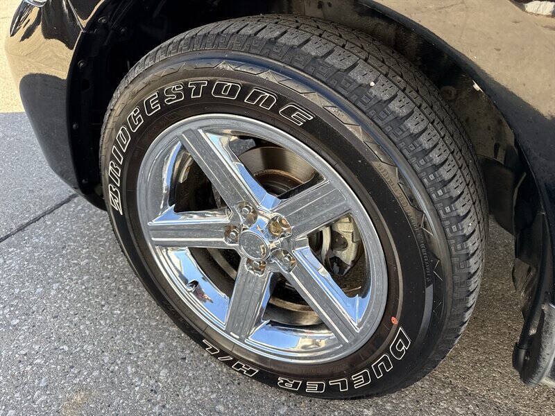 Used 2012 RAM 1500 Express RWD image 16