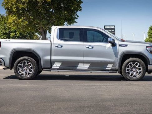 Certified 2025 GMC Sierra 1500 SLT w/ SLT Premium Package AWD/4WD image 5