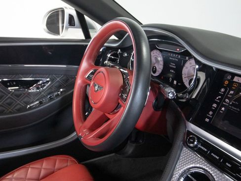 Used 2021 Bentley Continental GT Mulliner image 48