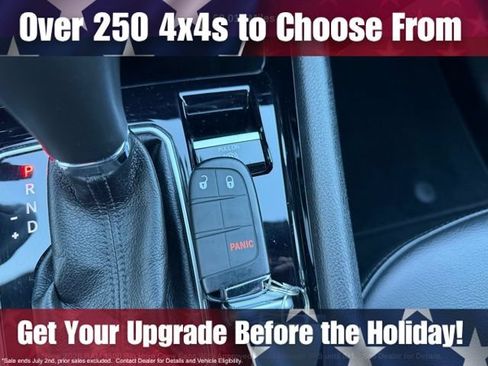 Used 2023 Jeep Compass Latitude AWD/4WD image 28
