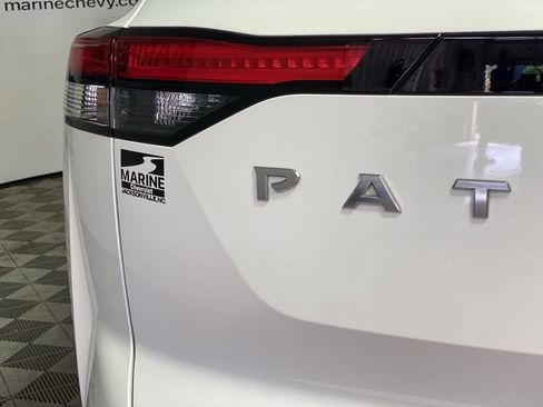 Used 2022 Nissan Pathfinder SL w/ SL Premium Package FWD image 39