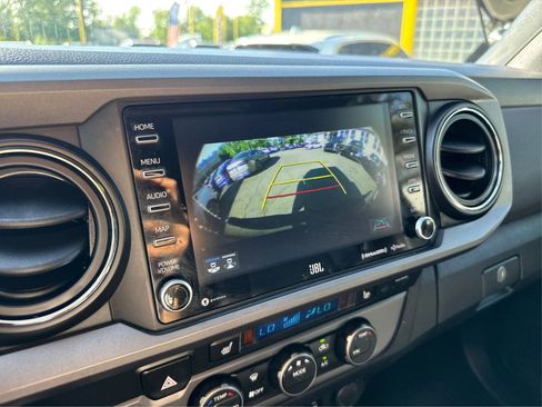 Used 2021 Toyota Tacoma TRD Pro AWD/4WD image 34