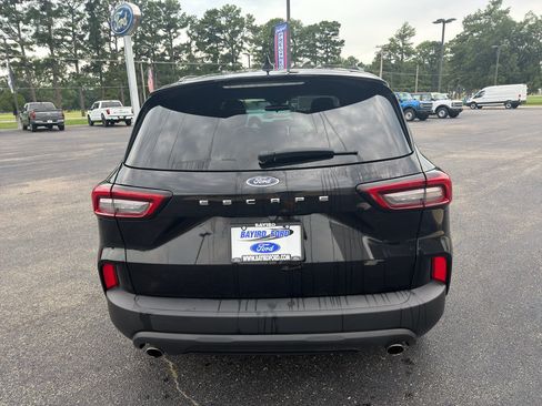 Used 2025 Ford Escape ST-Line FWD image 7