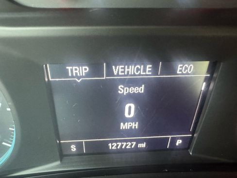 Used 2018 Chevrolet Equinox LS w/ LPO, Protection Package image 21