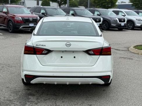 New 2025 Nissan Altima 2.5 S image 6
