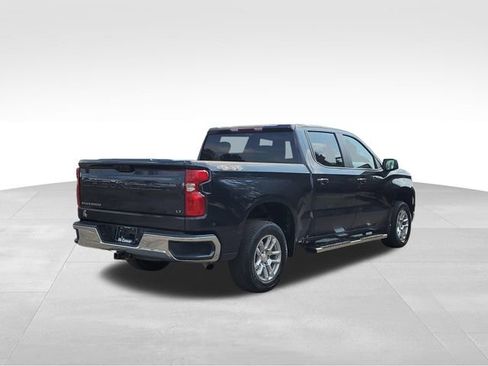 Used 2023 Chevrolet Silverado 1500 LT AWD/4WD image 3