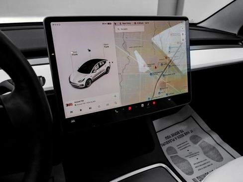 Used 2021 Tesla Model 3 Standard Range Plus RWD image 31