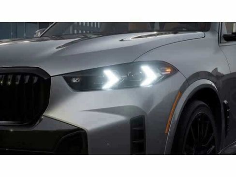 Used 2026 BMW X5 sDrive40i w/ Executive Package RWD image 6
