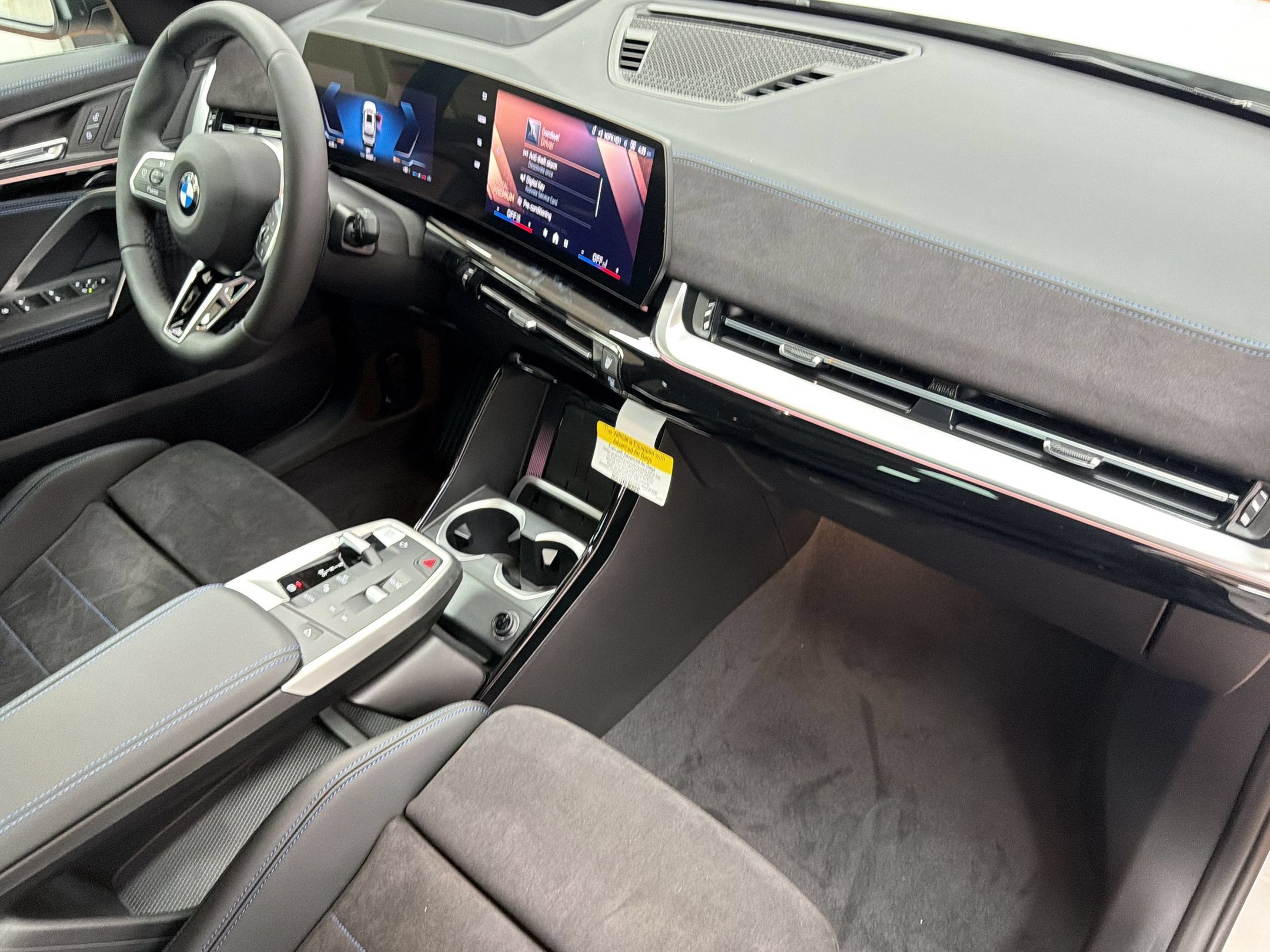 Used 2026 BMW X1 xDrive28i w/ Technology Package AWD/4WD image 32