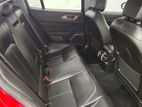 Used 2020 Alfa Romeo Giulia Ti w/ Active Blind Spot Package AWD/4WD image 24