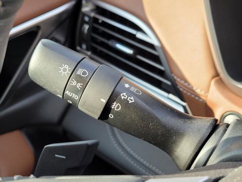 Certified 2025 Subaru Outback Touring XT image 33