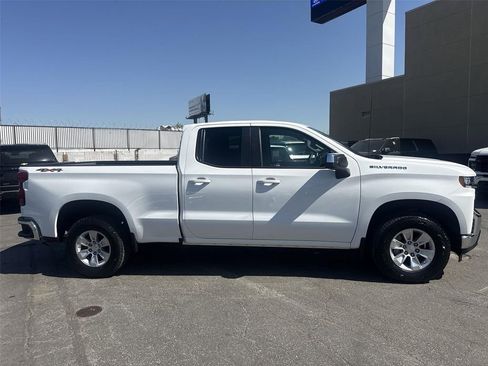 Used 2021 Chevrolet Silverado 1500 LT w/ Fleet Comfort Package image 2