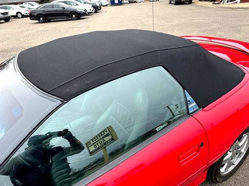 Used 1998 Chevrolet Camaro Z28 image 28